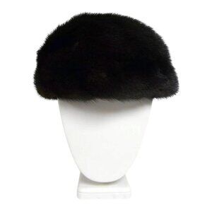VTG  Bachrach's Original fur pillbox hat  . made in USA